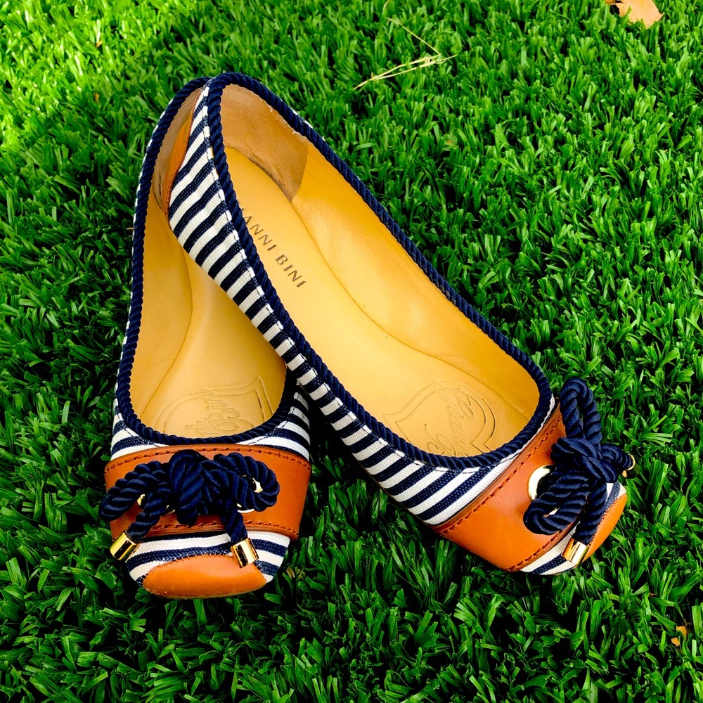 Gianni Bini Flats